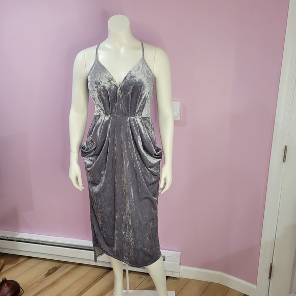 BCBGeneration - Picture 2 of 7